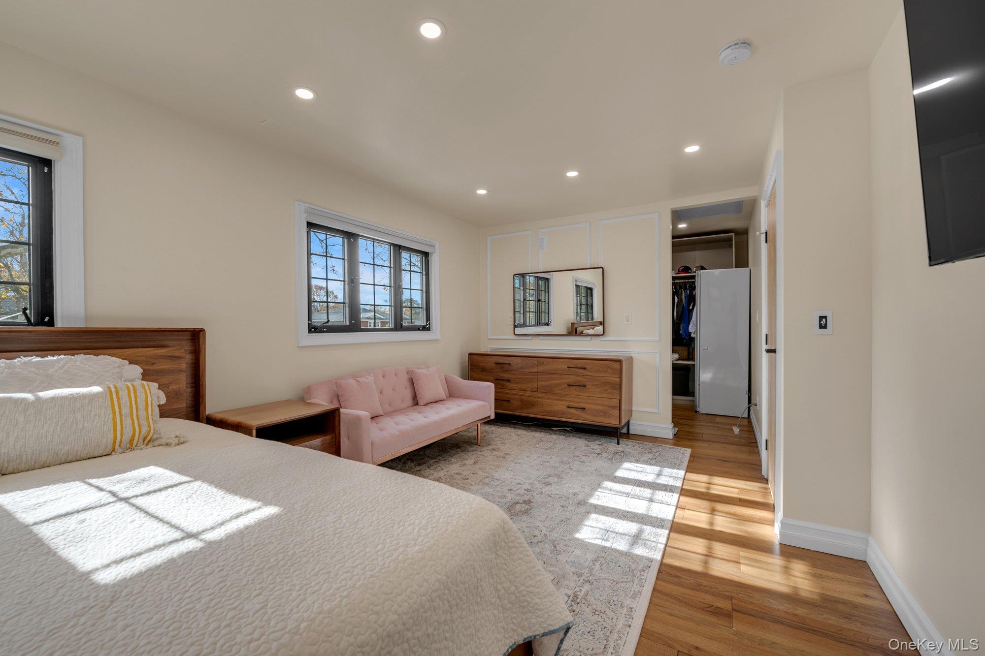 22469 76th Road, Bayside, NY 11364