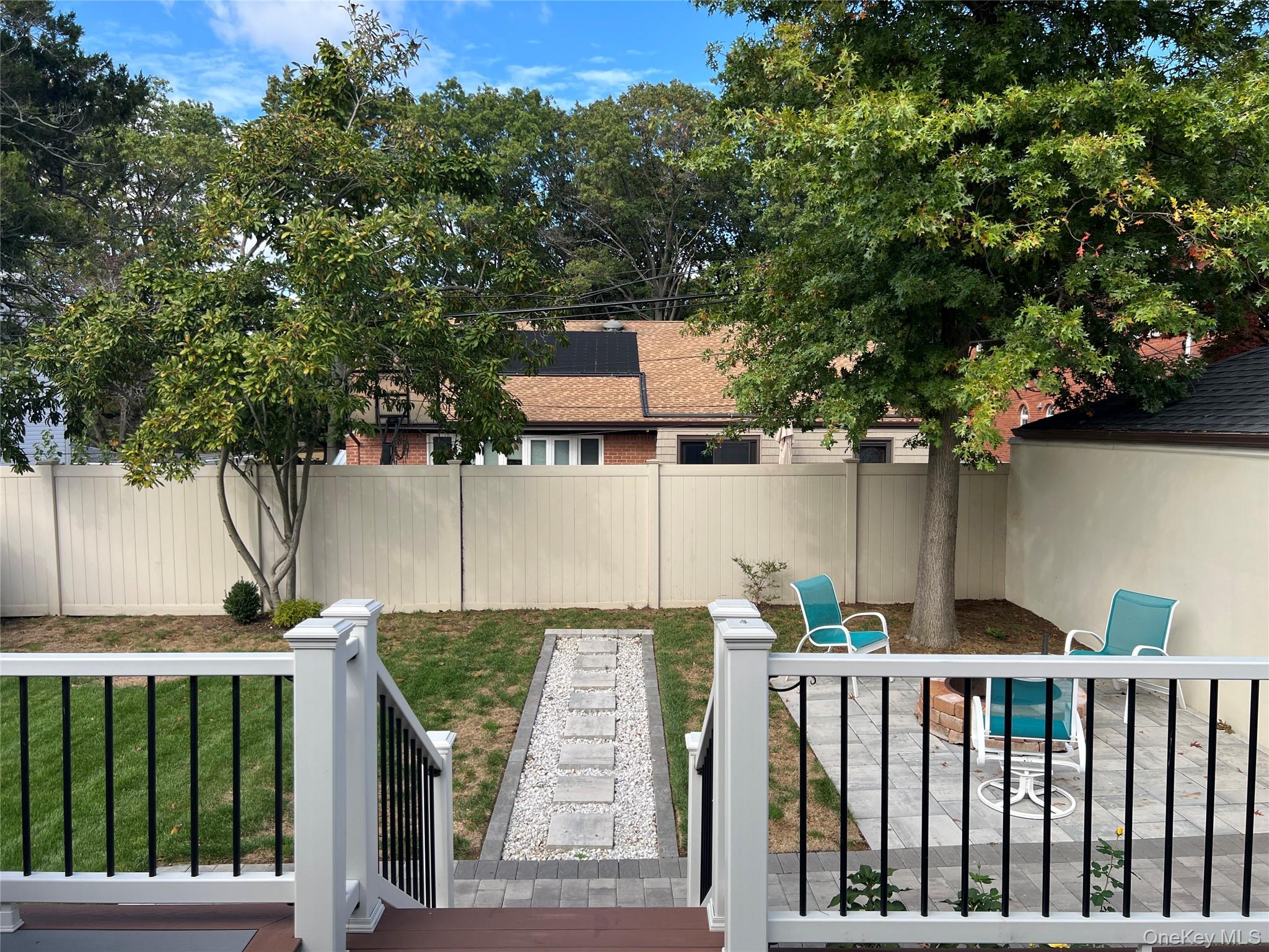 22469 76th Road, Bayside, NY 11364