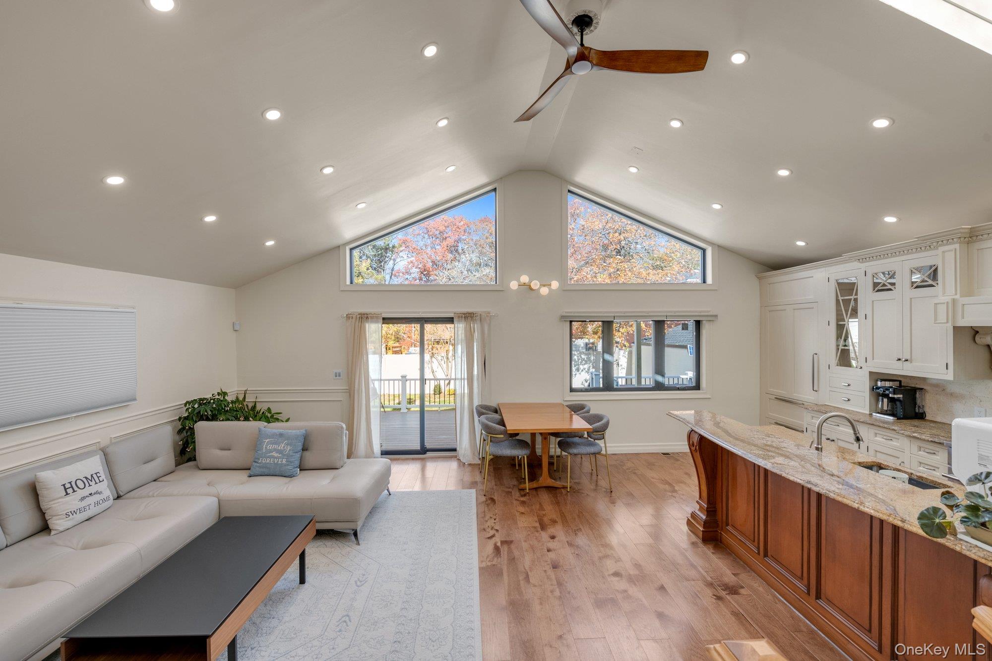 22469 76th Road, Bayside, NY 11364