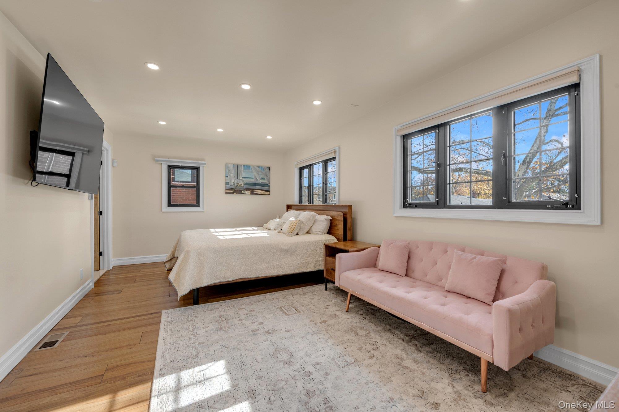 22469 76th Road, Bayside, NY 11364