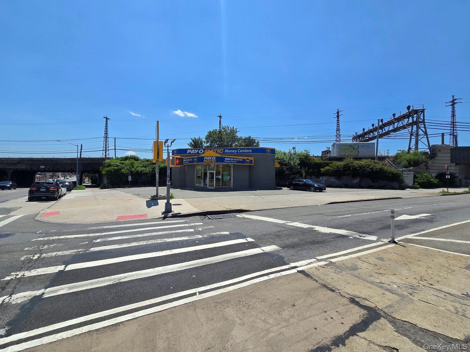 68-12 Queens Boulevard, Woodside, NY 11377
