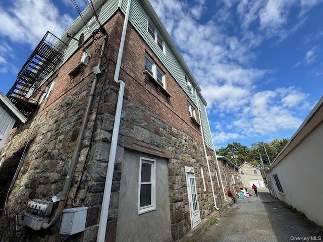 13 Mountain Avenue, Highland Falls, NY 10928