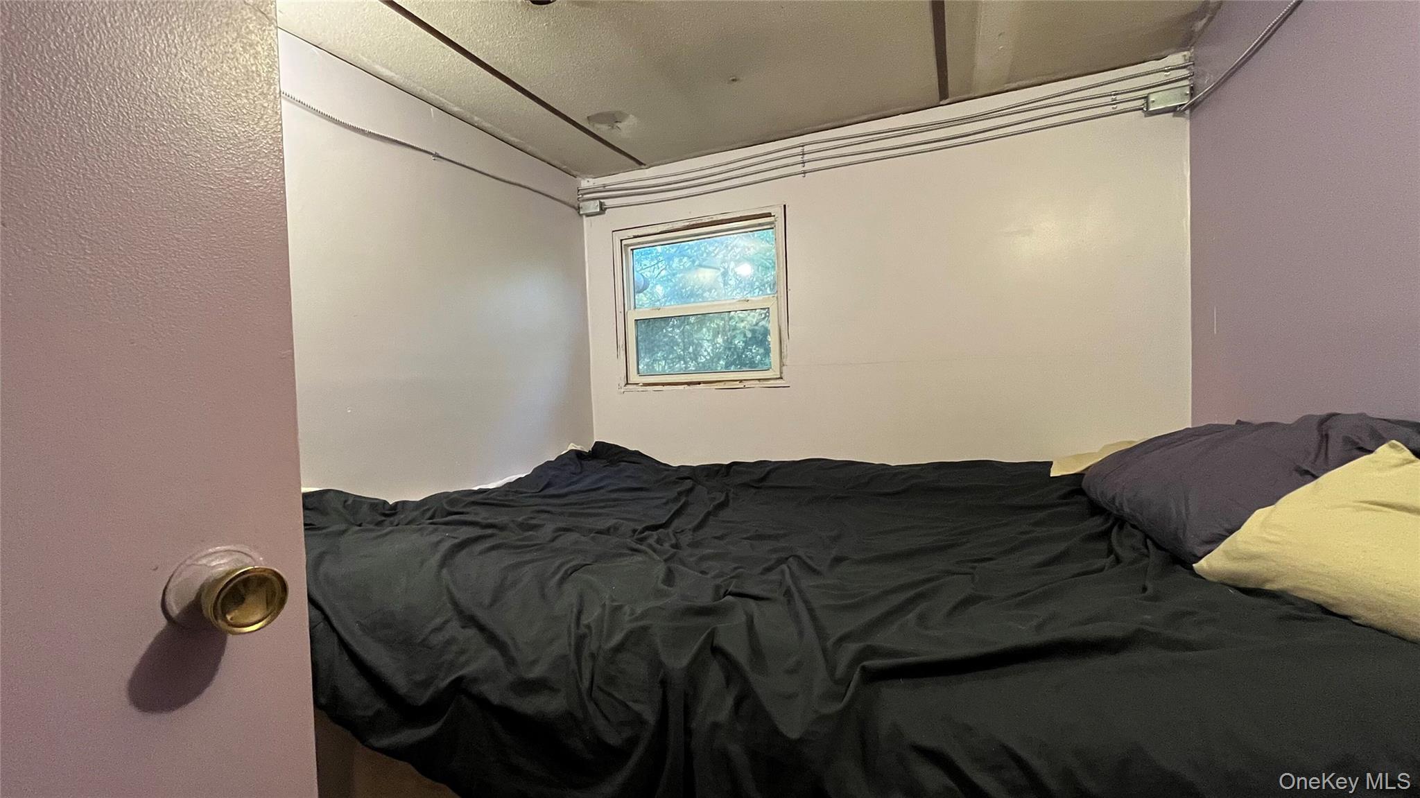 407 Swartekill Road, Highland, NY 12528