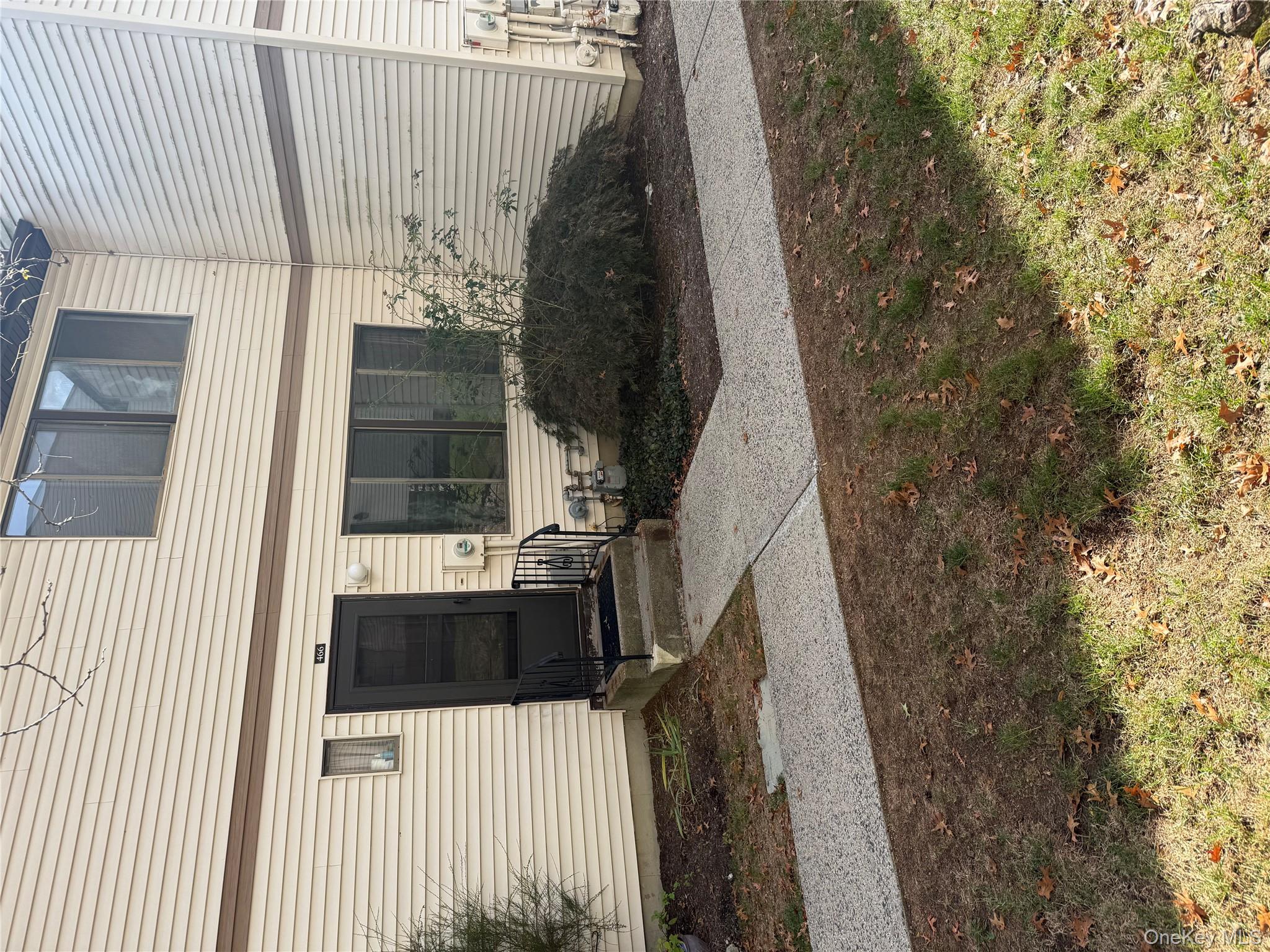 466 Country Club Lane, Pomona, NY 10970