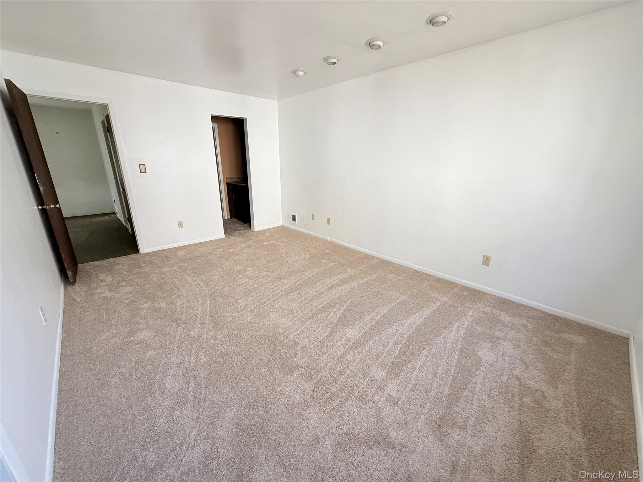 466 Country Club Lane, Pomona, NY 10970