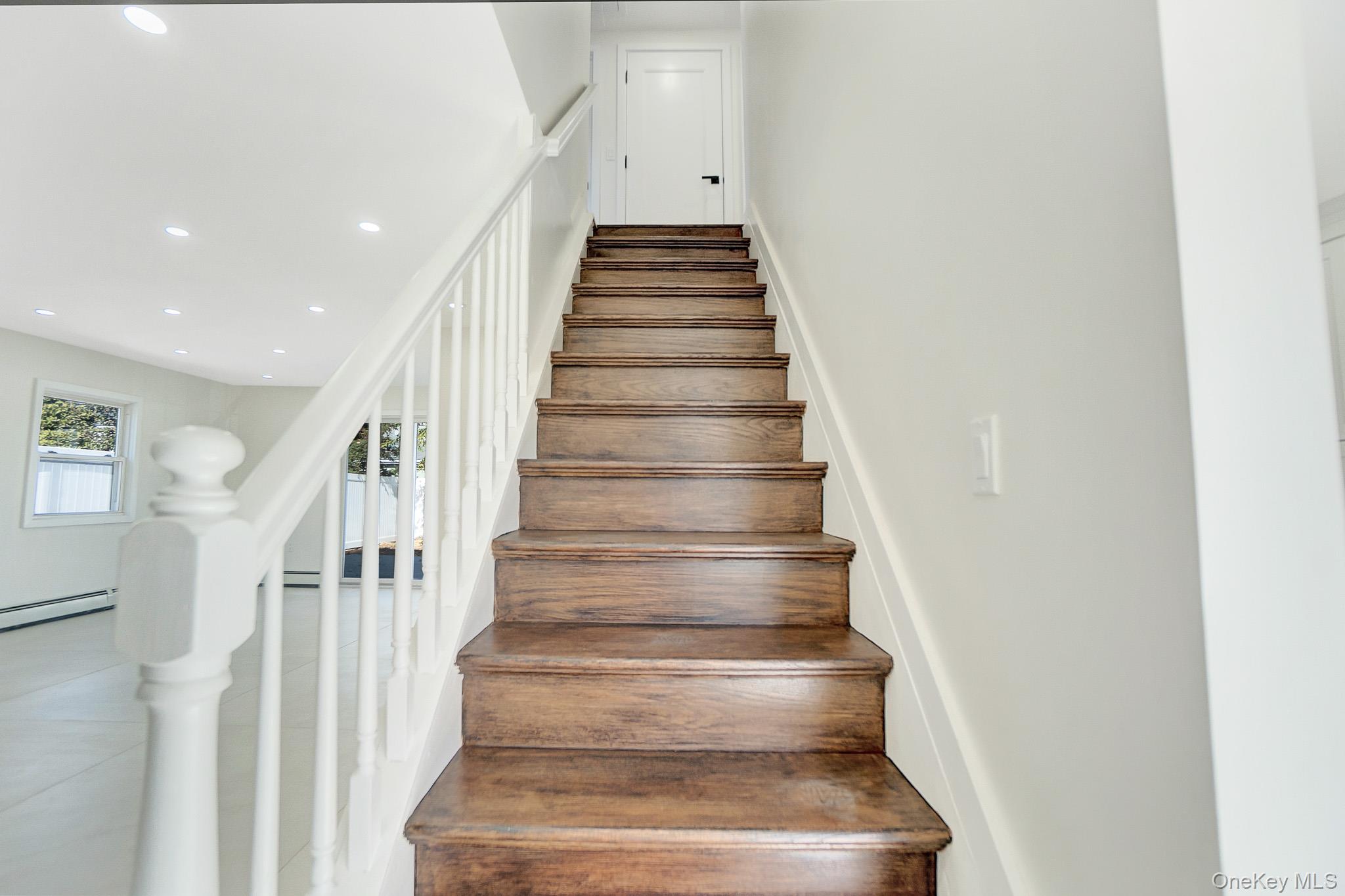 23 Chase Lane, Levittown, NY 11756