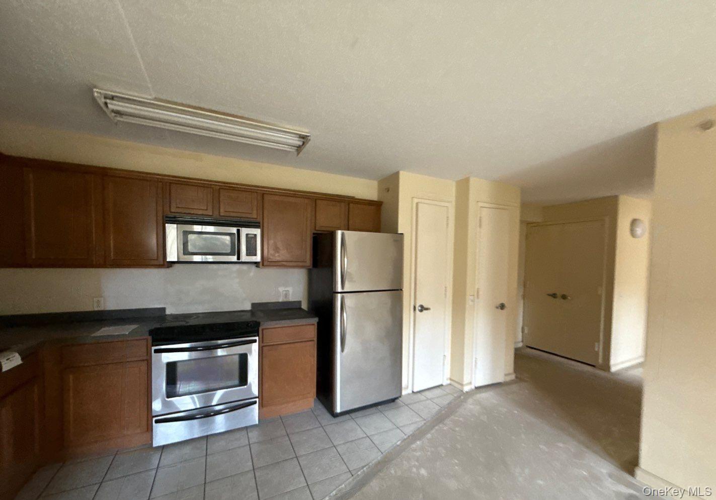 221 Beach 80th Street # 3D, Rockaway Beach, NY 11693