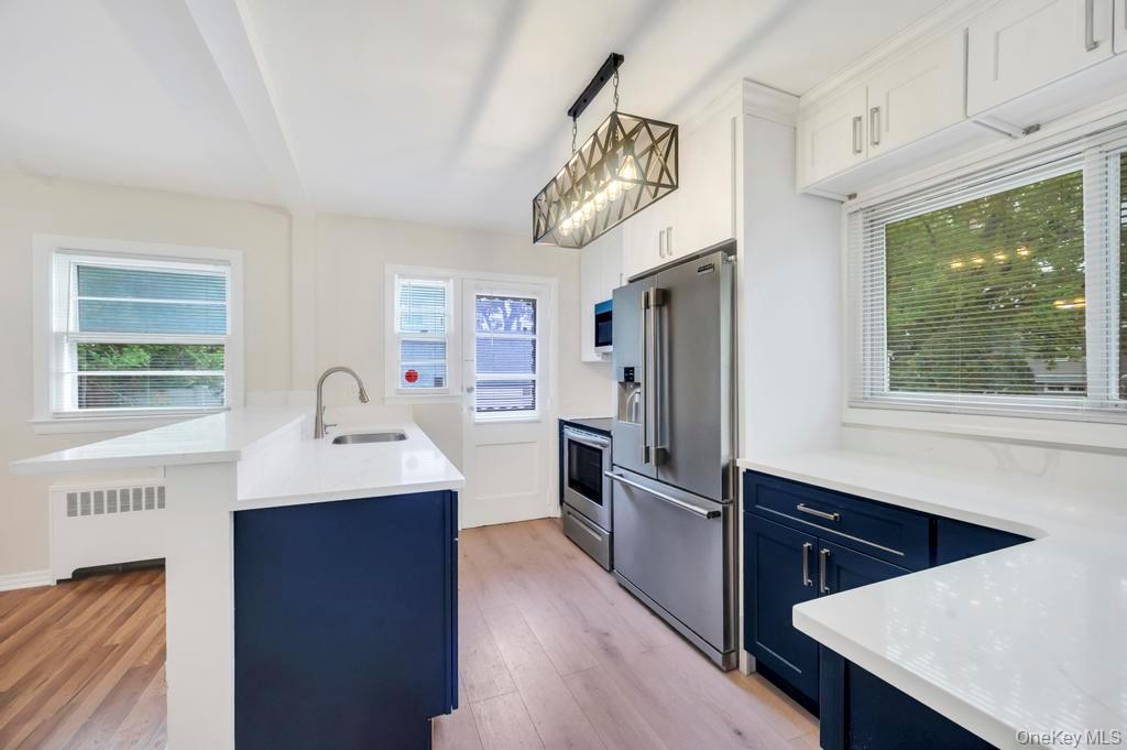 51 Stevenson Road, Hewlett, NY 11557