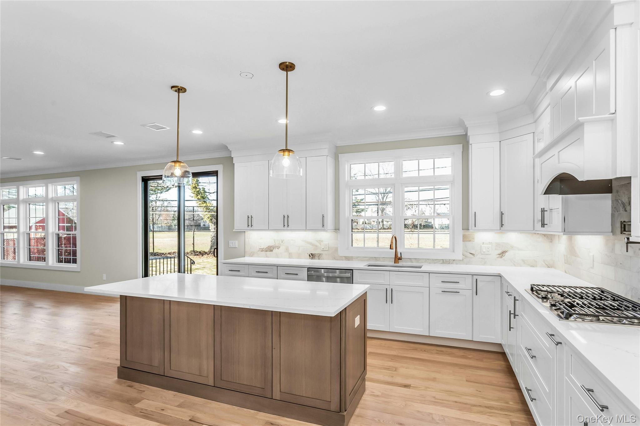 47 Shelter Hill Road, Plainview, NY 11803