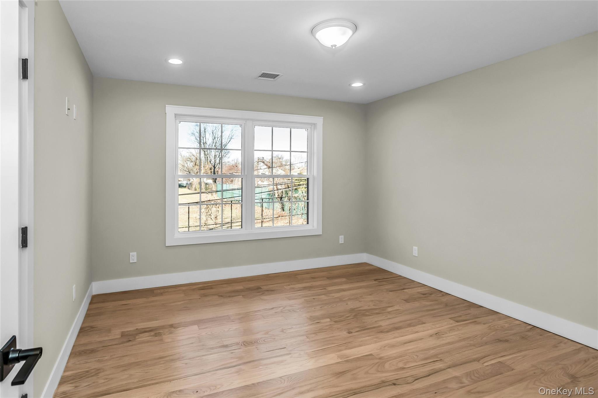 47 Shelter Hill Road, Plainview, NY 11803