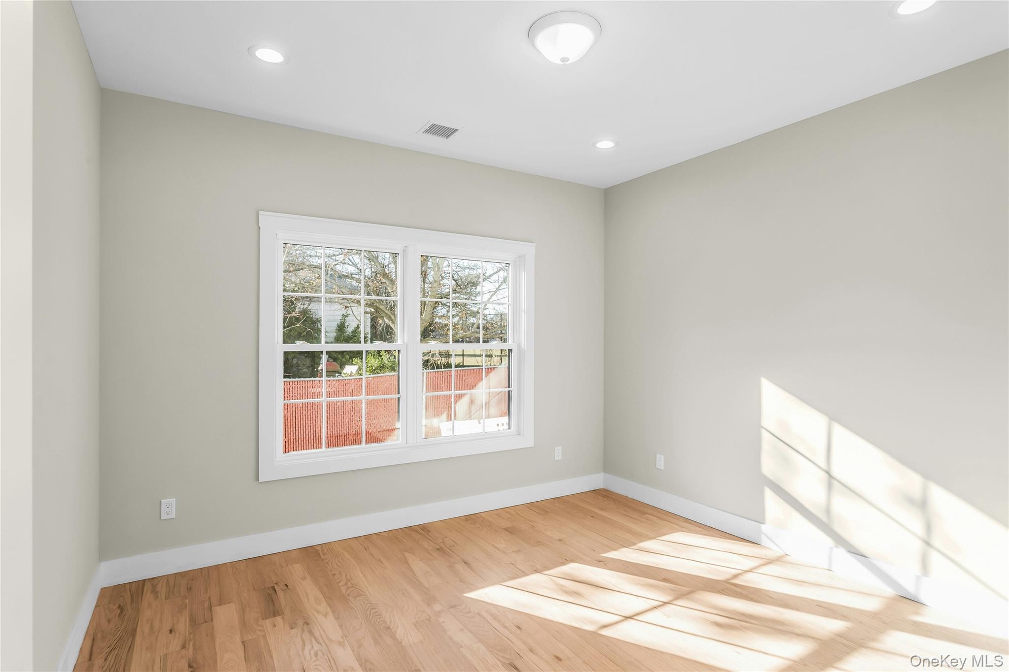 47 Shelter Hill Road, Plainview, NY 11803