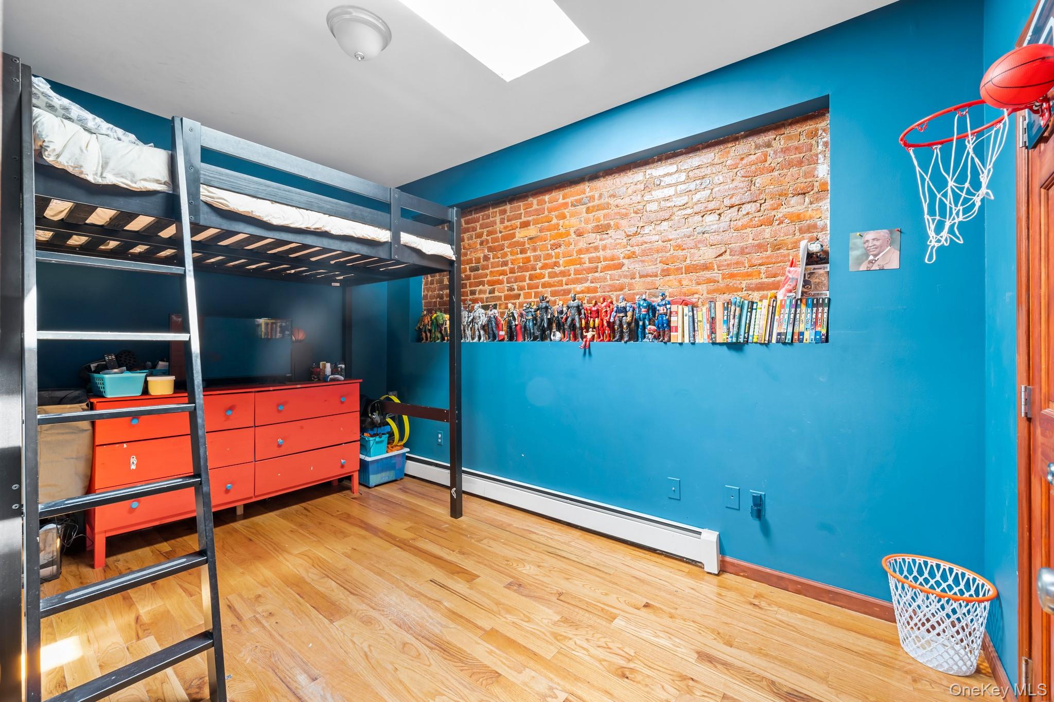 609 Lexington Avenue, Brooklyn, NY 11221