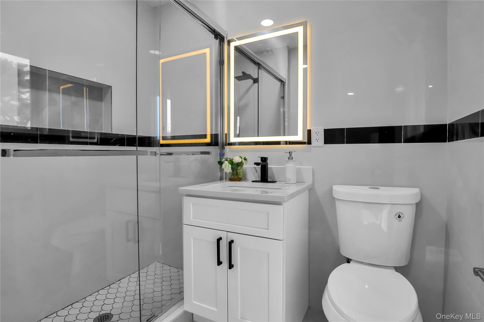 14 Westminster Road, Syosset, NY 11791