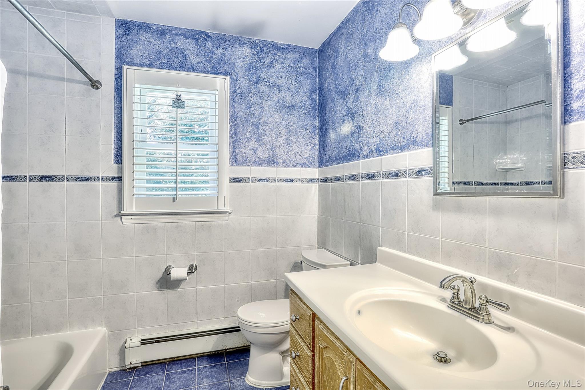 121 Smith Hill Road, Suffern, NY 10901