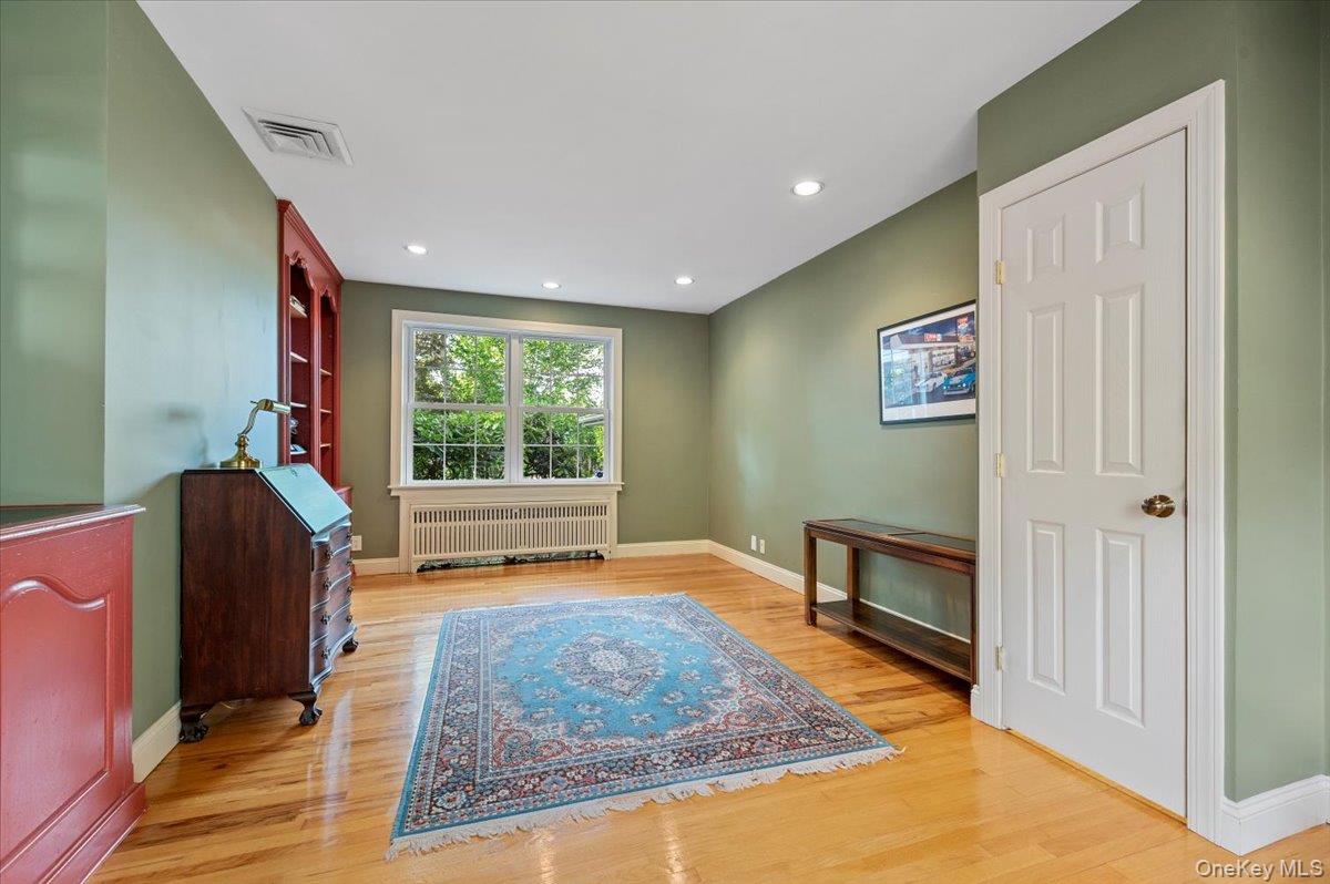 1109 Round Swamp Road, Old Bethpage, NY 11804