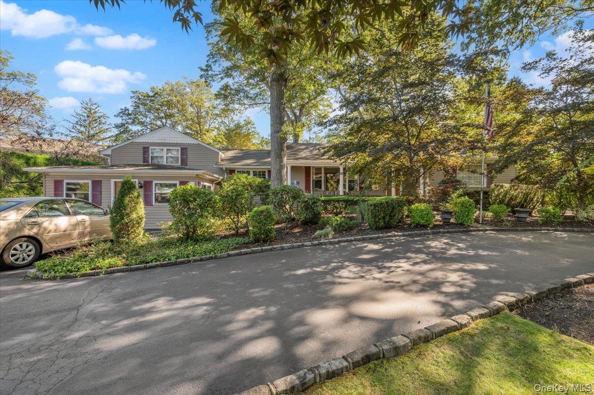 1109 Round Swamp Road, Old Bethpage, NY 11804
