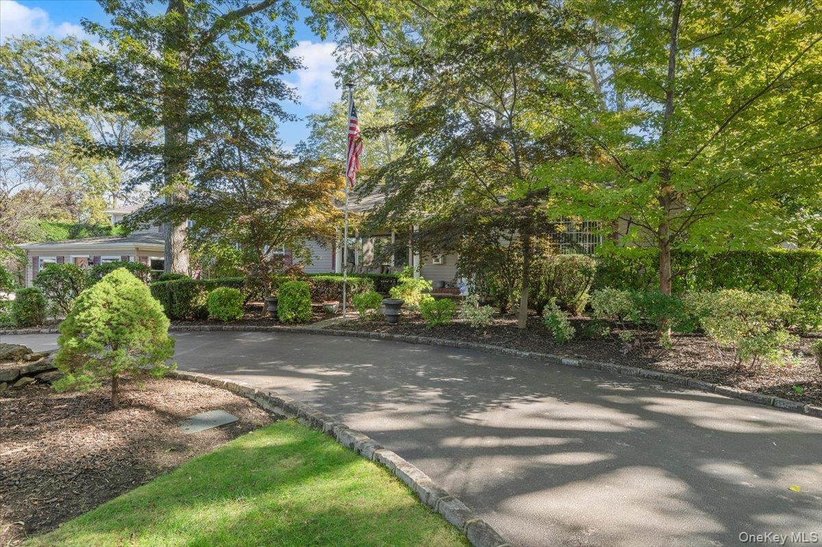 1109 Round Swamp Road, Old Bethpage, NY 11804