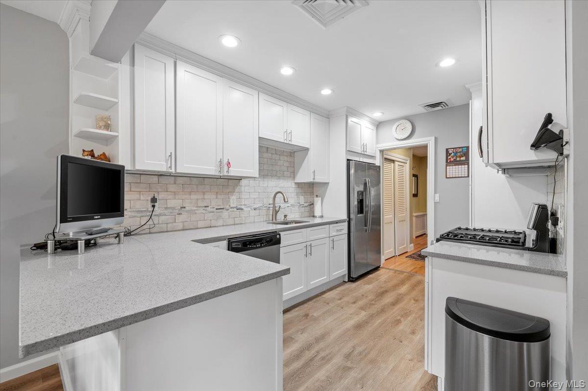 1109 Round Swamp Road, Old Bethpage, NY 11804