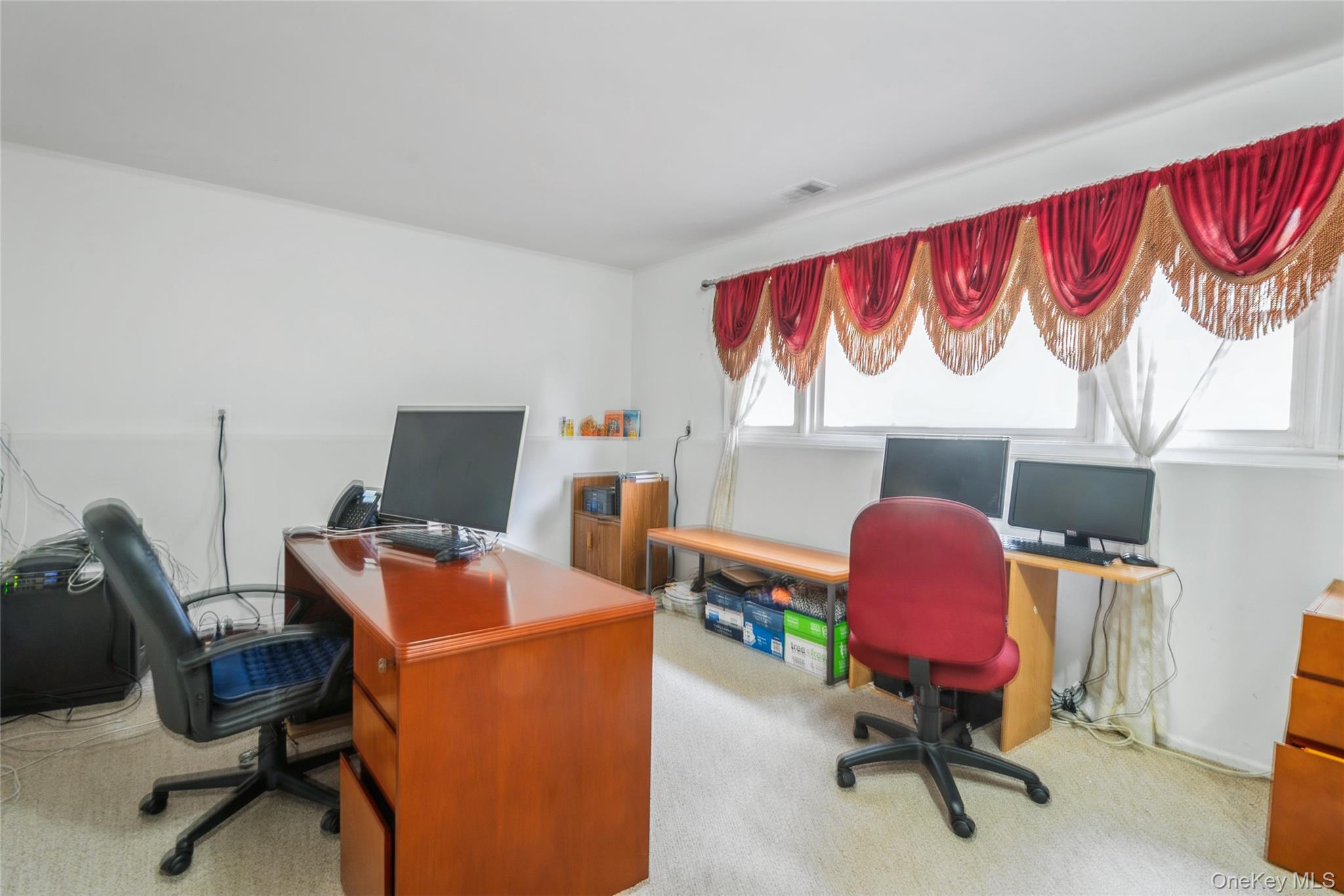 42 Mesa Place, Nanuet, NY 10954