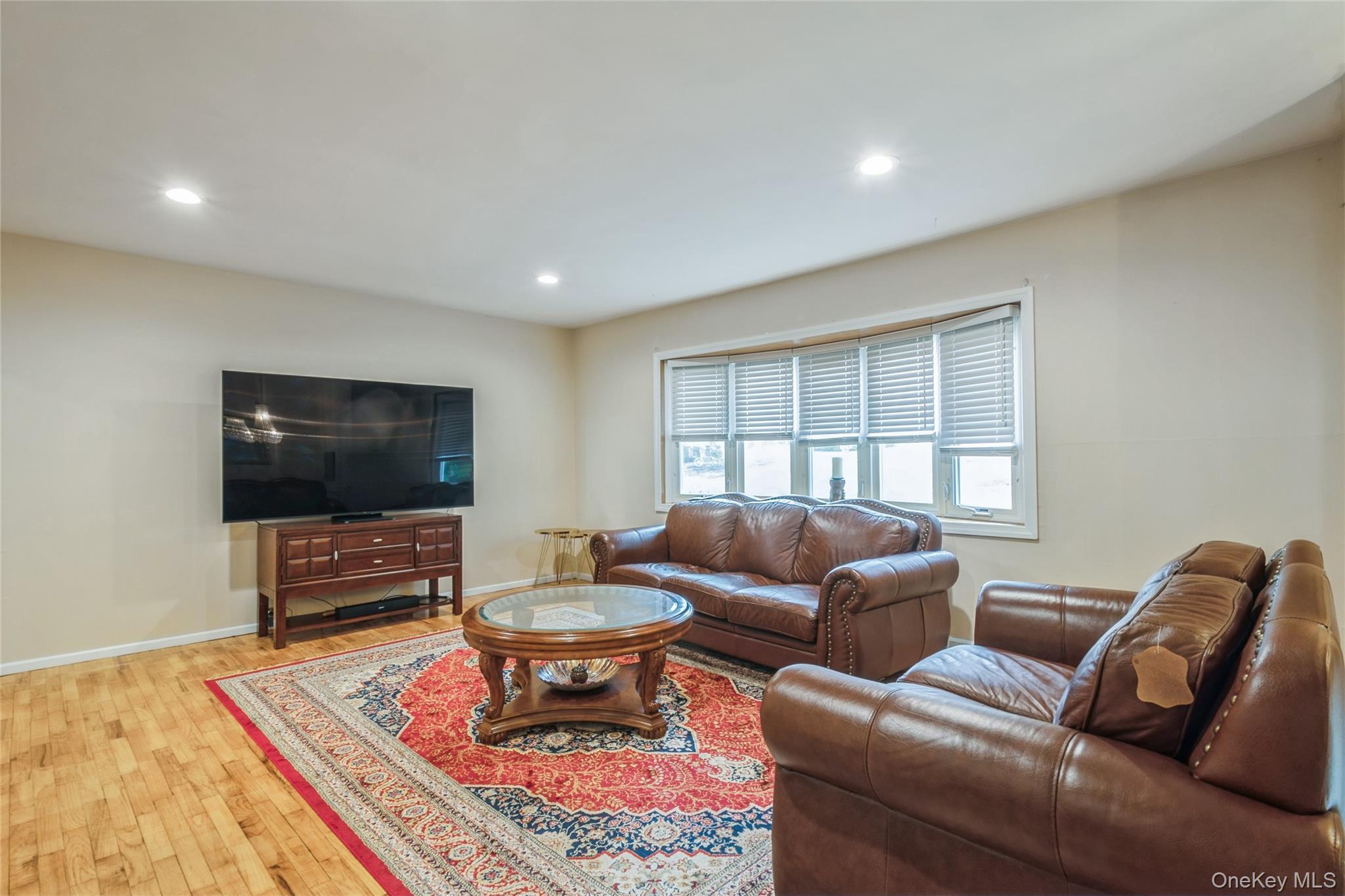 42 Mesa Place, Nanuet, NY 10954