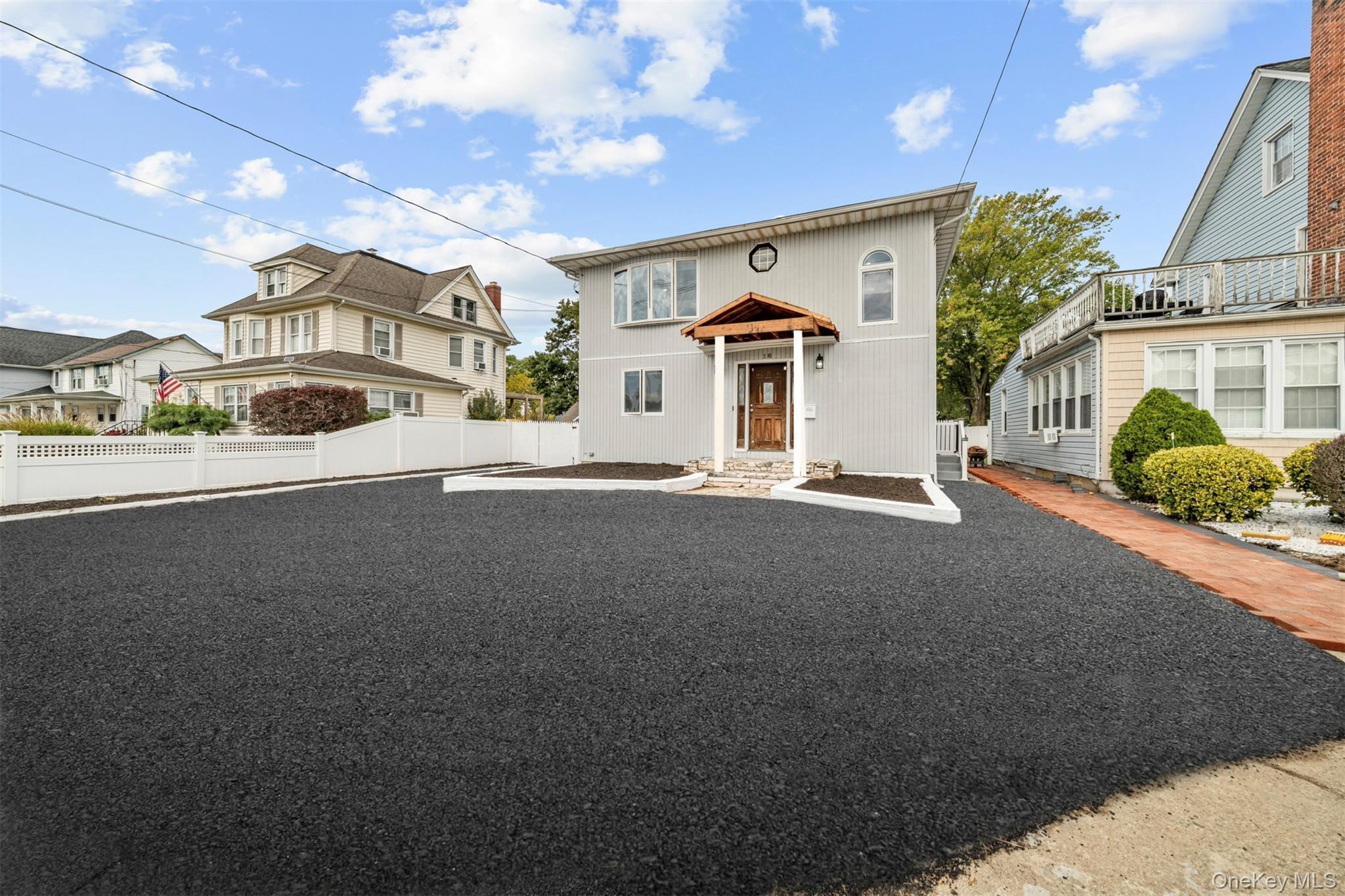 16 Johnson Place, Freeport, NY 11520