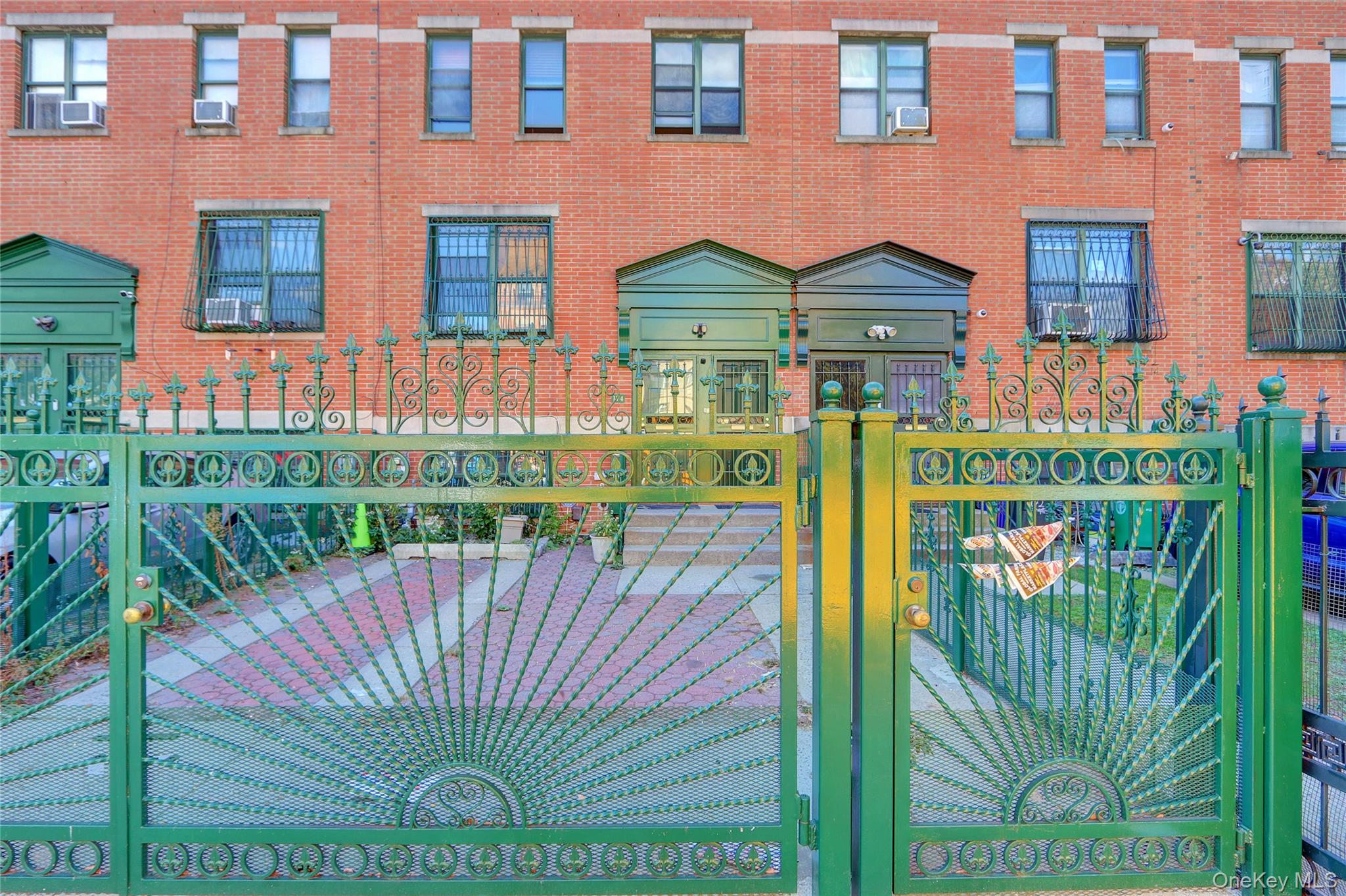 174 Sumpter Street, Brooklyn, NY 11233