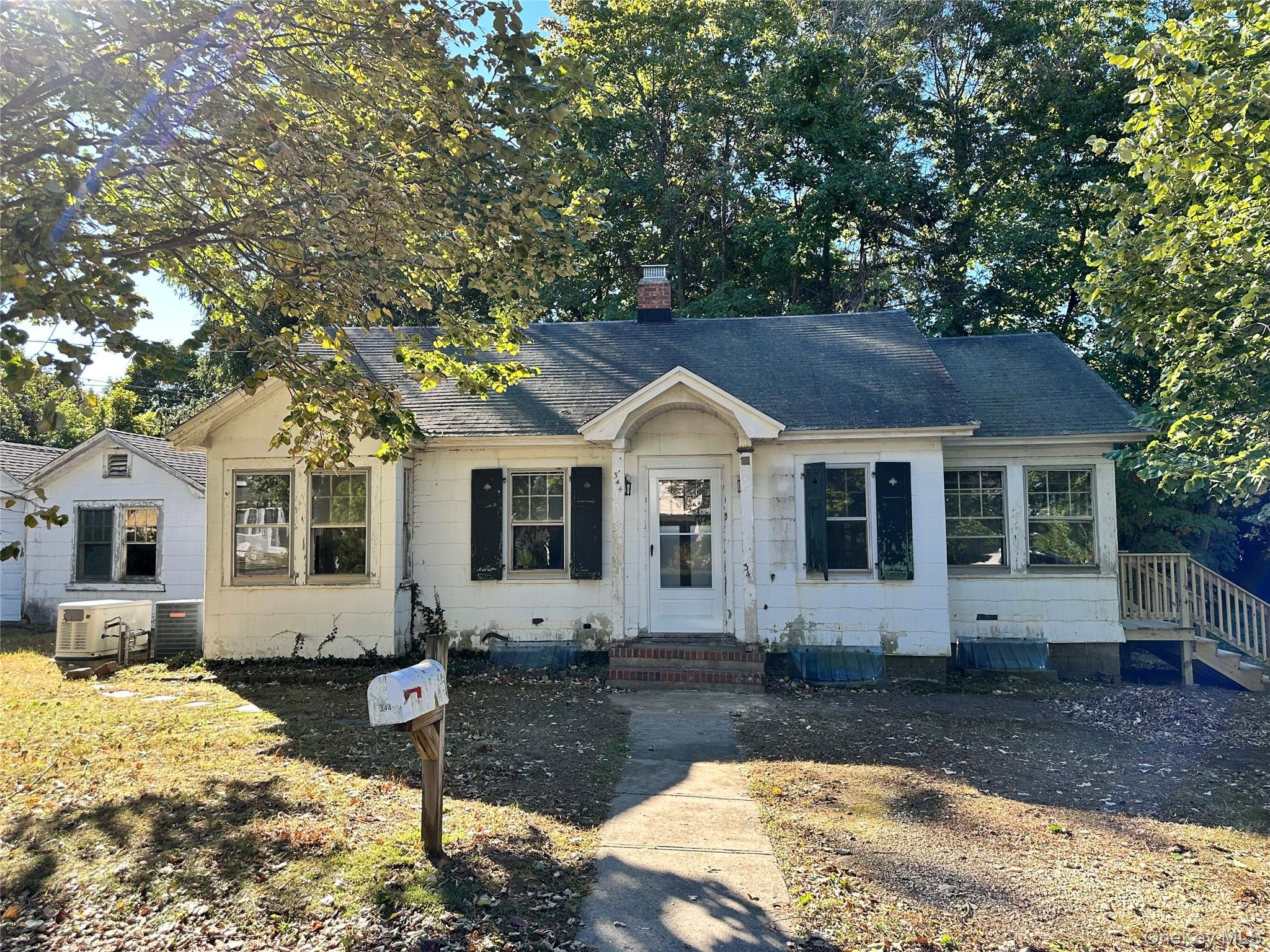 344 Coolidge Drive, Centerport, NY 11721