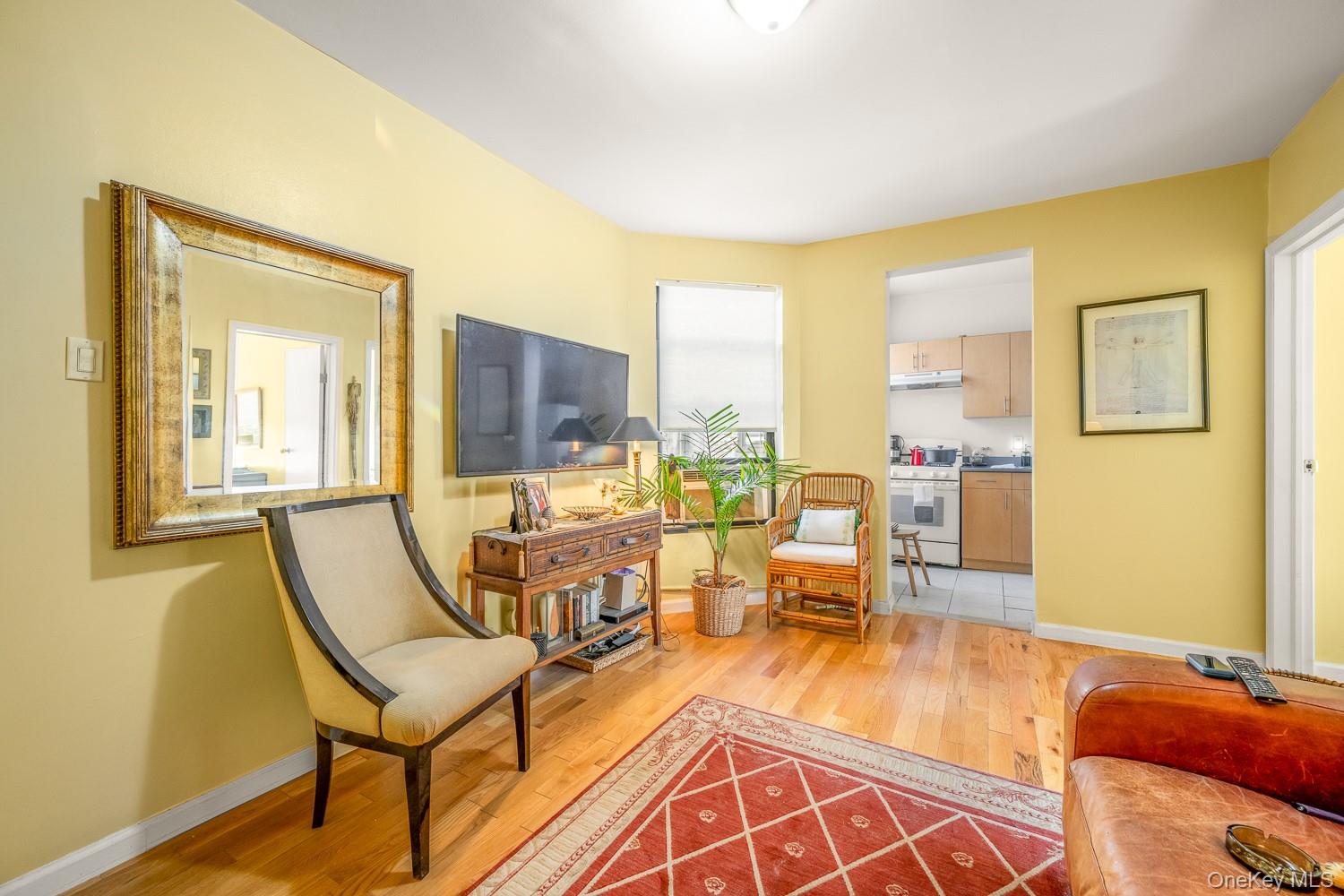 3414 33rd Street, Astoria, NY 11106