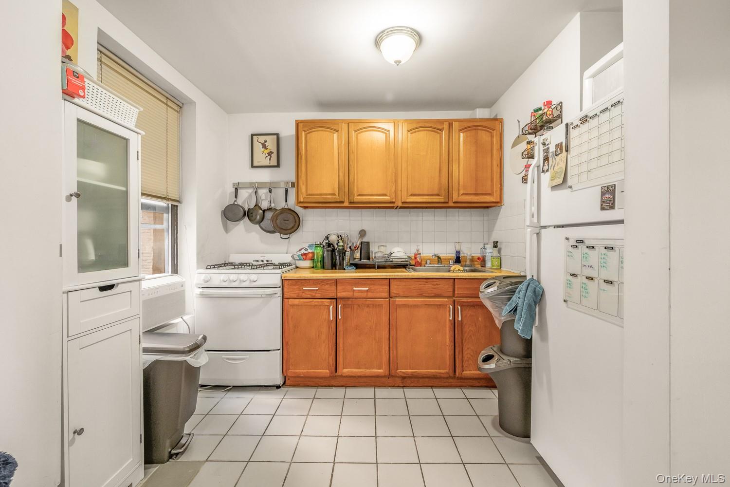 3414 33rd Street, Astoria, NY 11106