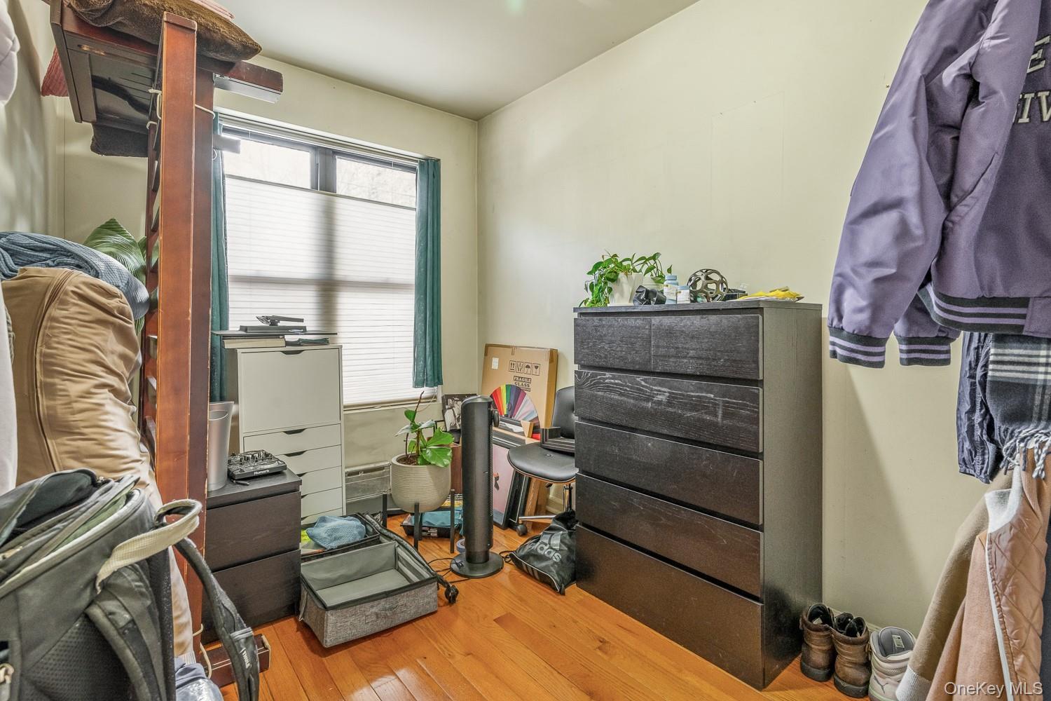 3414 33rd Street, Astoria, NY 11106