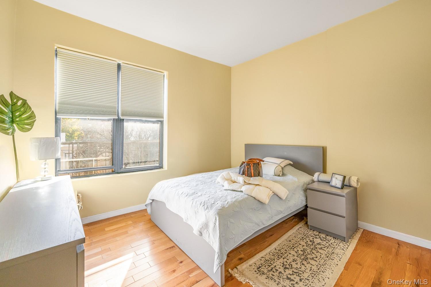 3414 33rd Street, Astoria, NY 11106