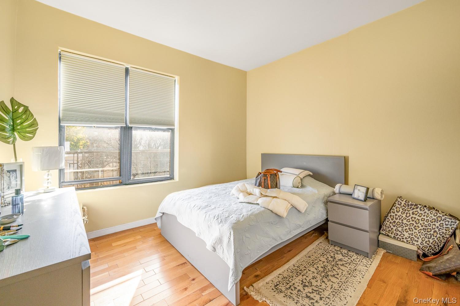 3414 33rd Street, Astoria, NY 11106