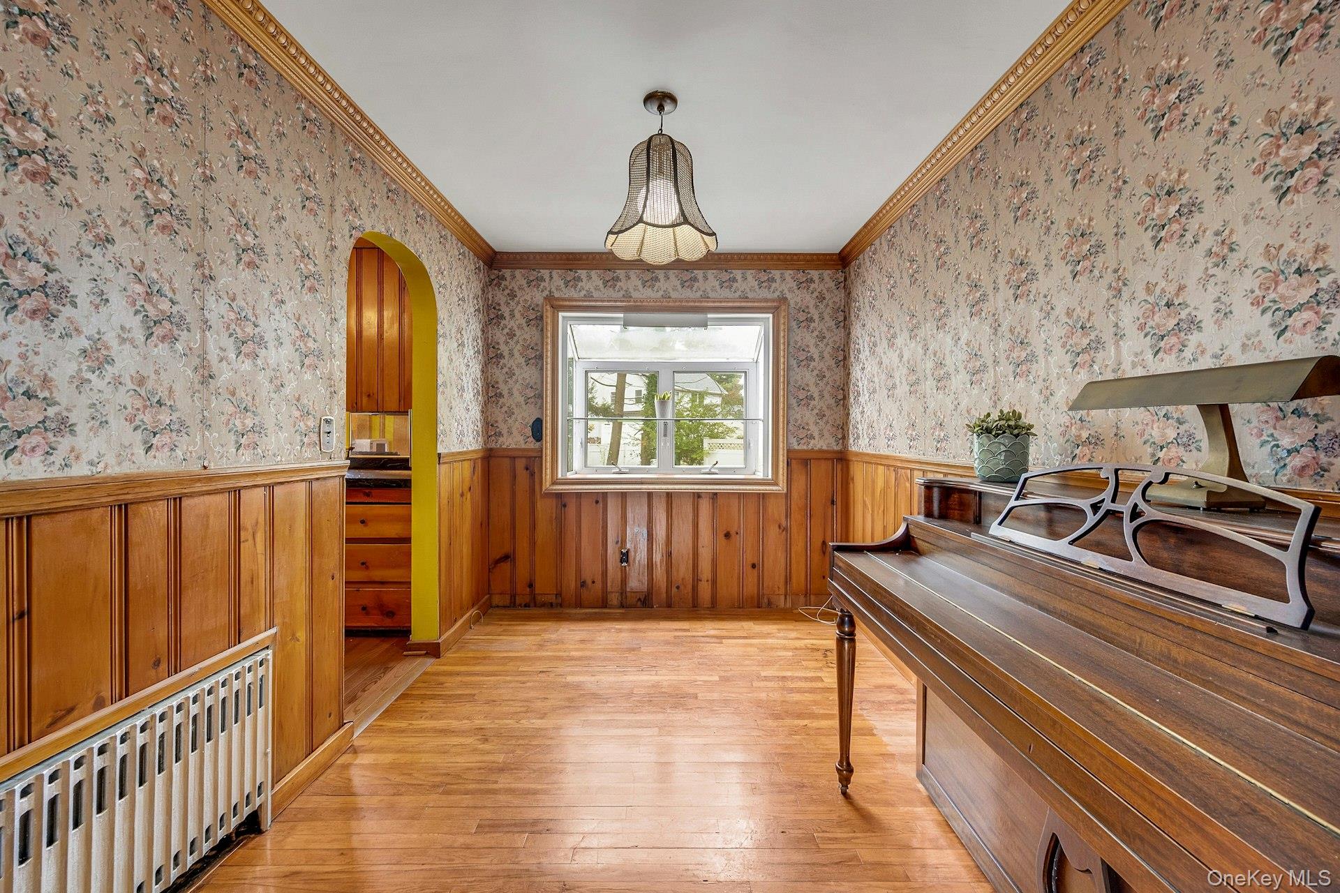 217 W Washington Avenue, Pearl River, NY 10965