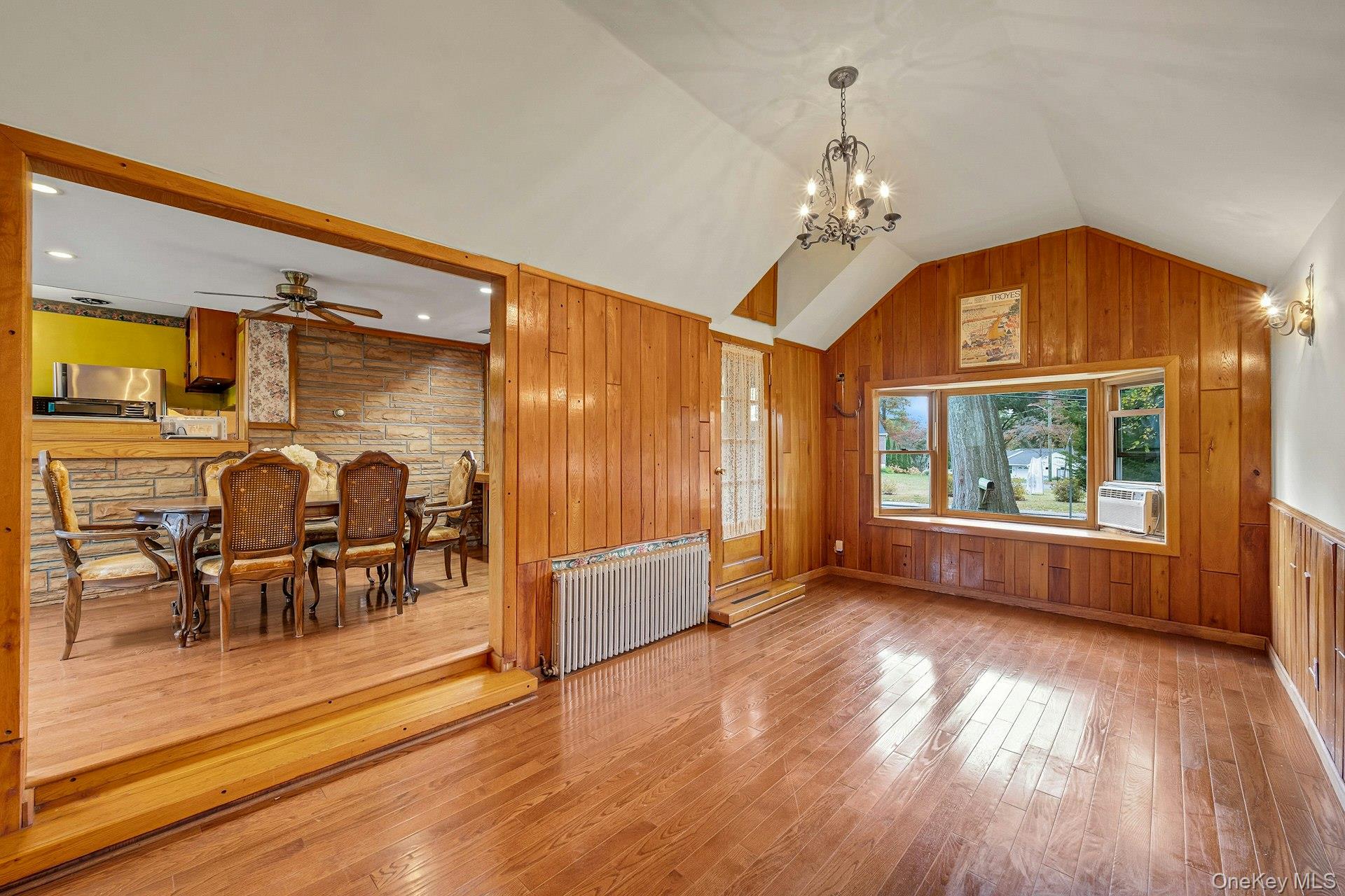 217 W Washington Avenue, Pearl River, NY 10965