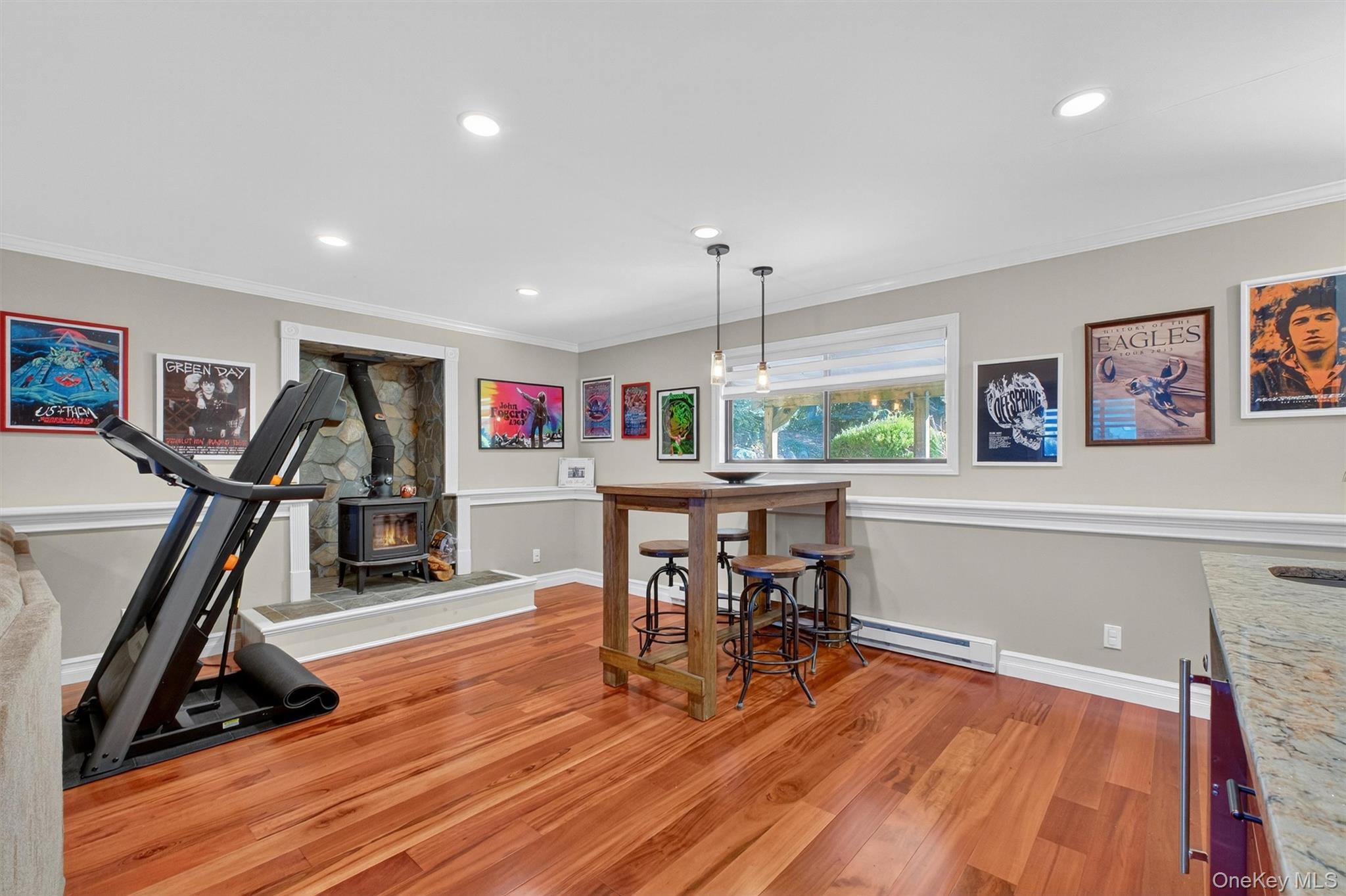 33 Santino Court, Mahopac, NY 10541