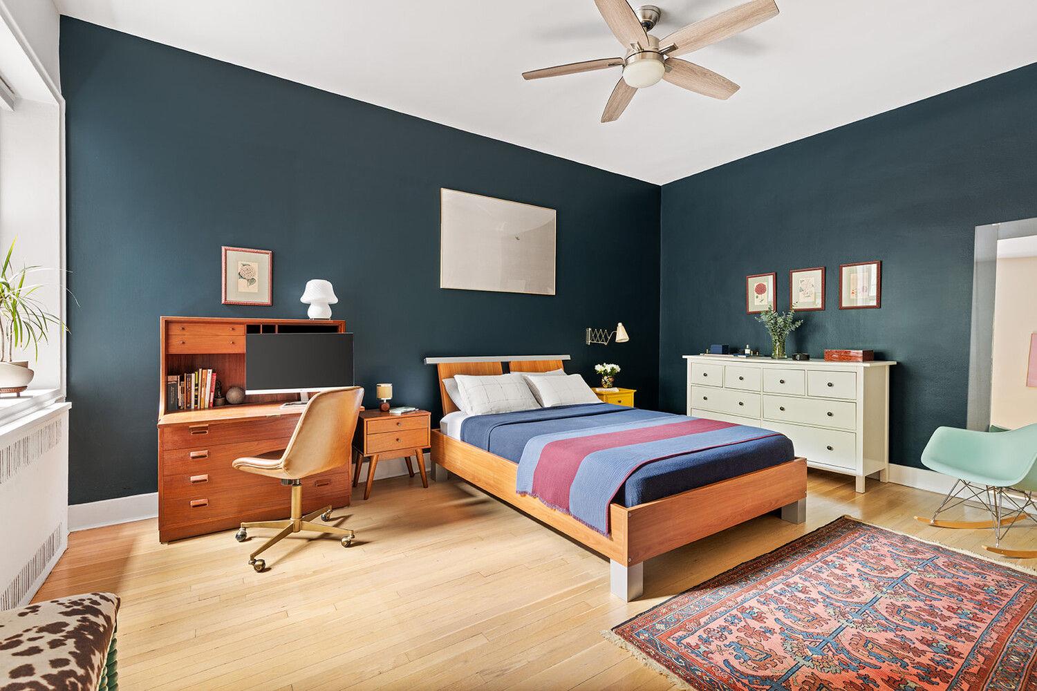 25 PLAZA Street W # 1J, Brooklyn, NY 11217