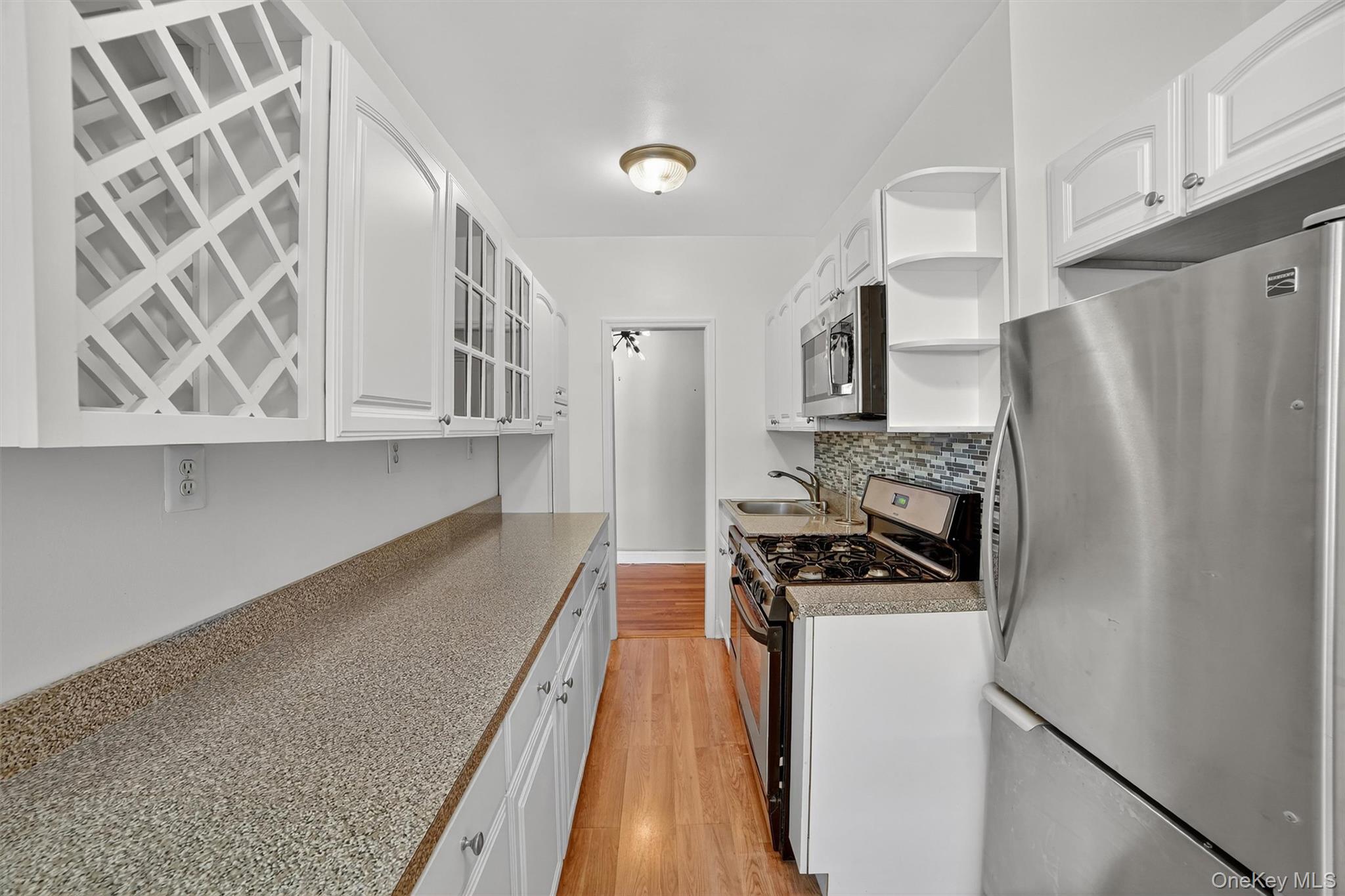 824 Palmer Road # 1D, Bronxville, NY 10708