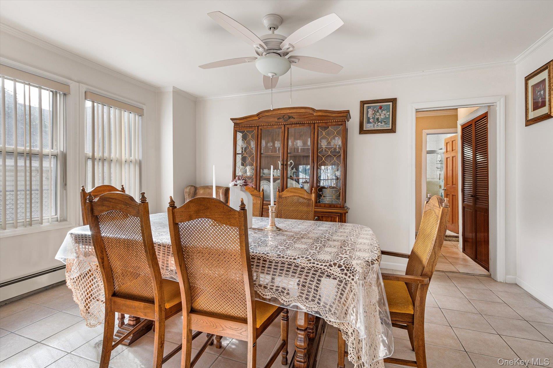 247 N Columbus Avenue, Freeport, NY 11520