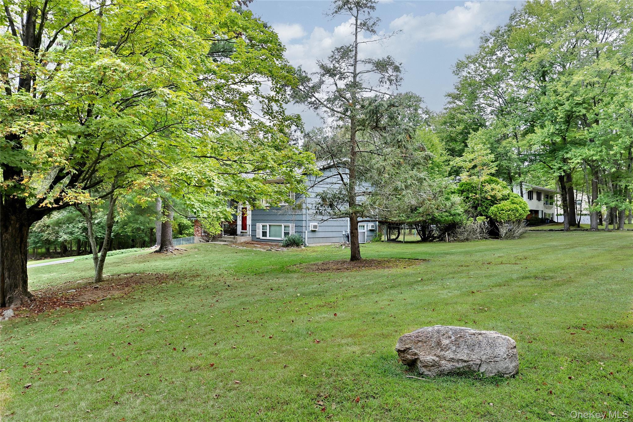 2 Unicorn Street, Monsey, NY 10952