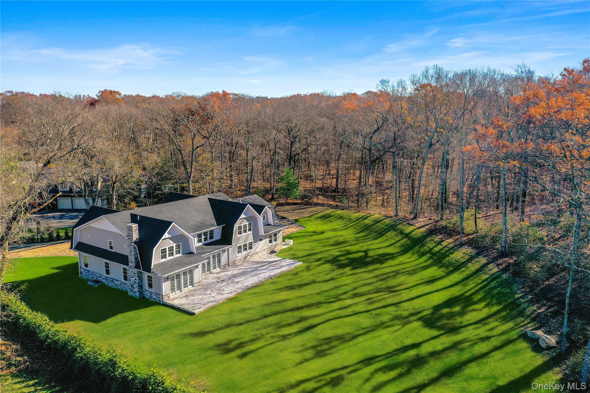 541 Split Rock Road, Syosset, NY 11791