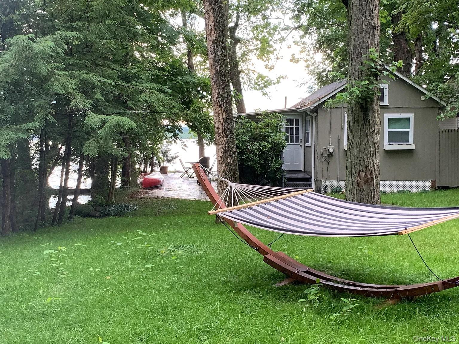 206 Sunset Cove Road, Newburgh, NY 12550