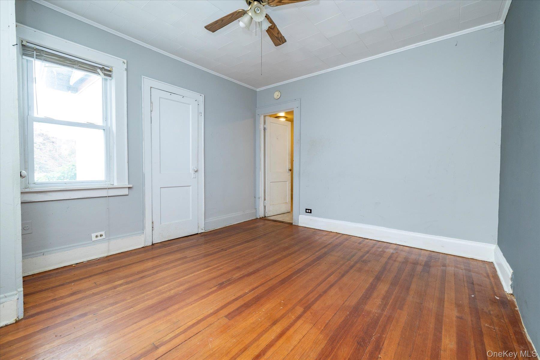 2848 Woods Avenue, Oceanside, NY 11572