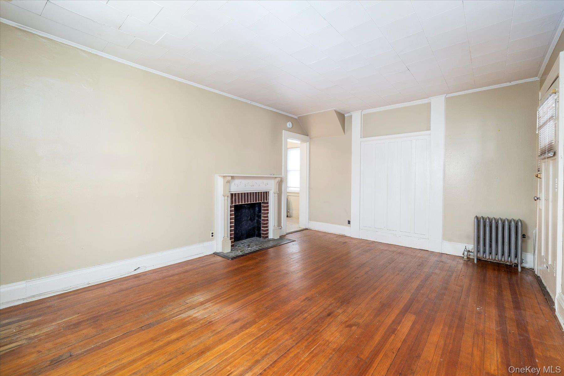 2848 Woods Avenue, Oceanside, NY 11572