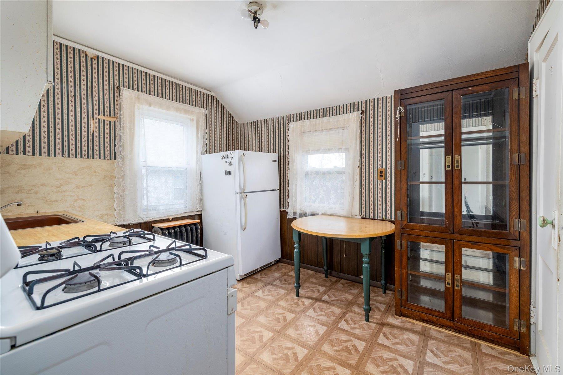 2848 Woods Avenue, Oceanside, NY 11572