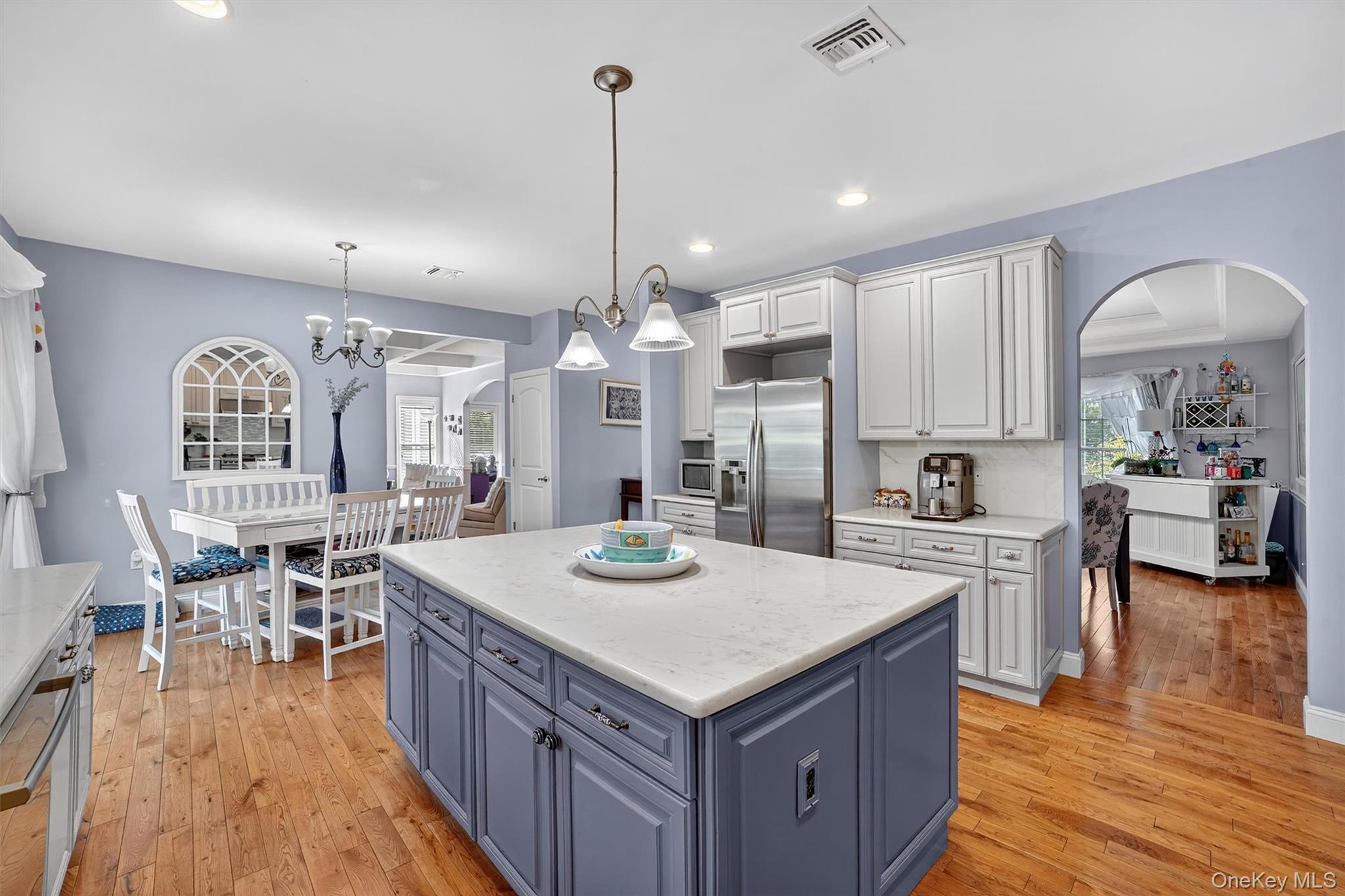 6 Clarion Drive, White Plains, NY 10603