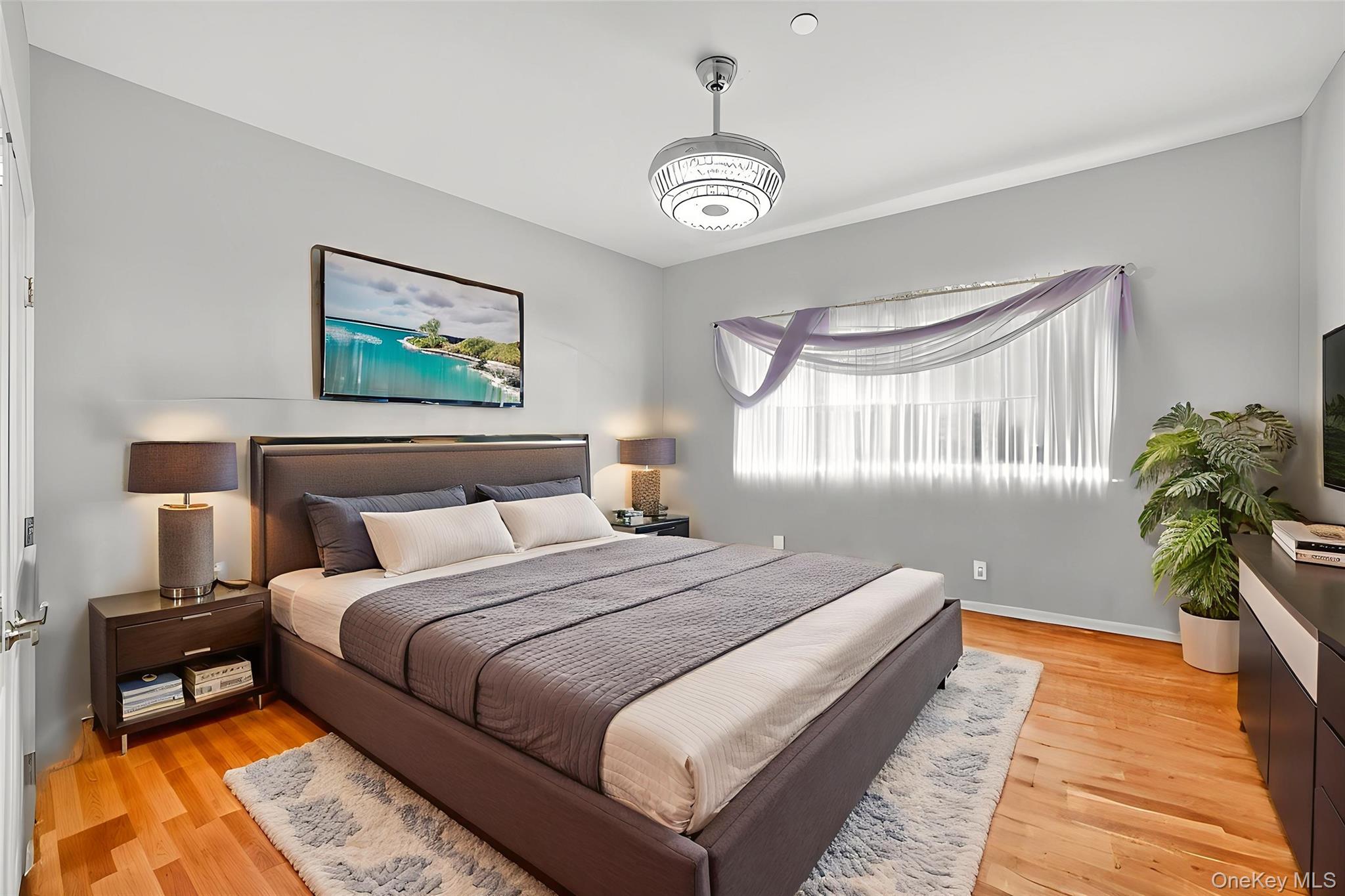 6 Clarion Drive, White Plains, NY 10603