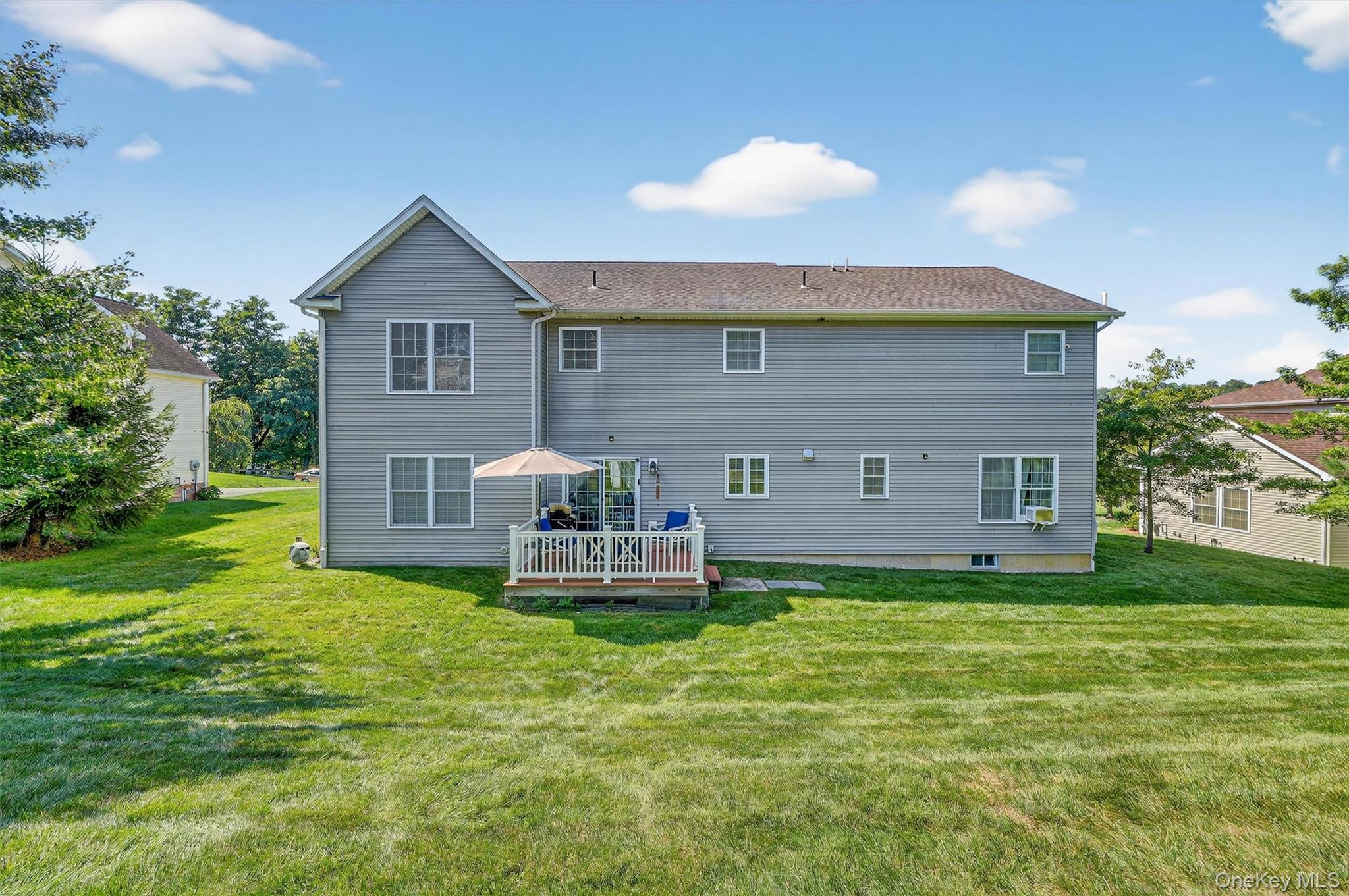 6 Clarion Drive, White Plains, NY 10603