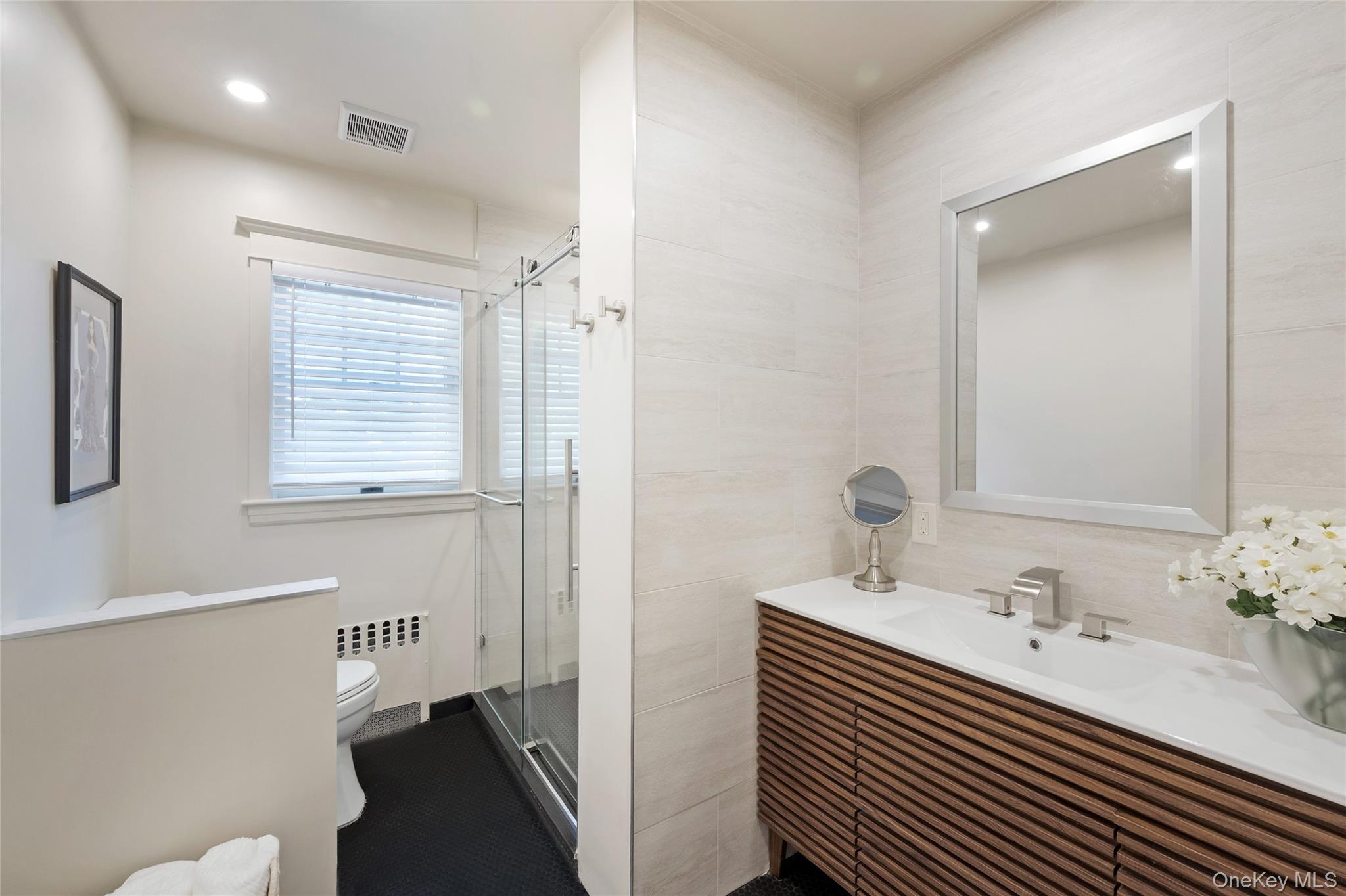 60 Aberfoyle Road, New Rochelle, NY 10804