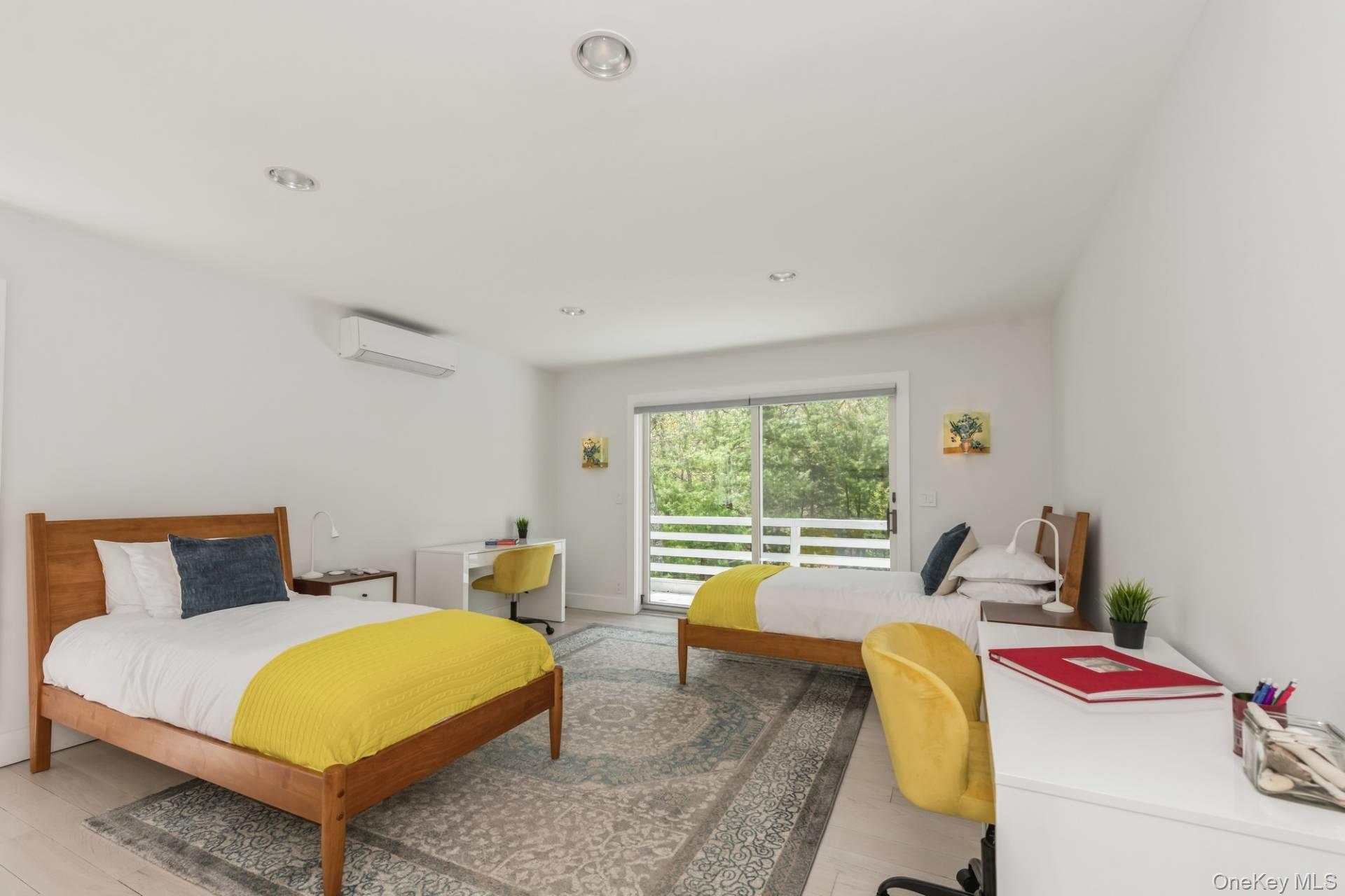 715 Hands Creek Road, East Hampton, NY 11937