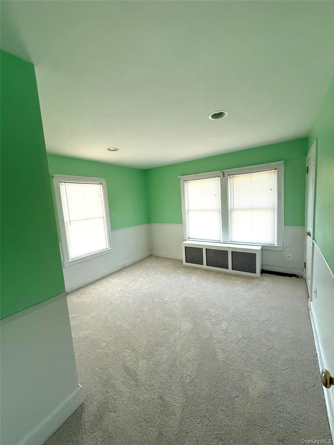 63 Franklin Avenue, Glen Cove, NY 11542